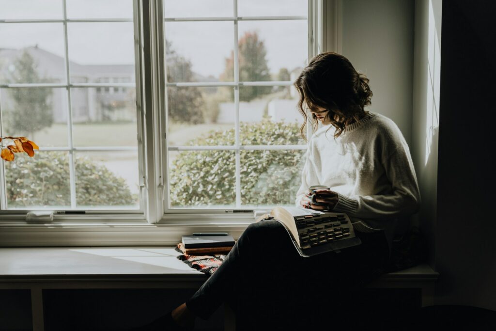 How Intensive Outpatient Treatment Helps You Stay at Home While Healing